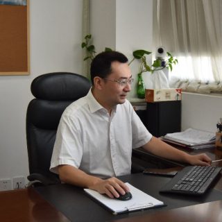 Dr. Chen