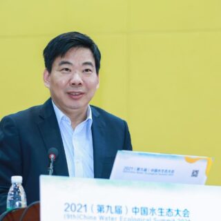 Dr. Hua