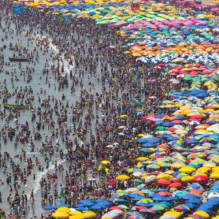 Crowded beach under heatwave, Lima, 2015