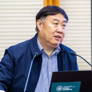 傅伯杰院士做客长江大讲堂